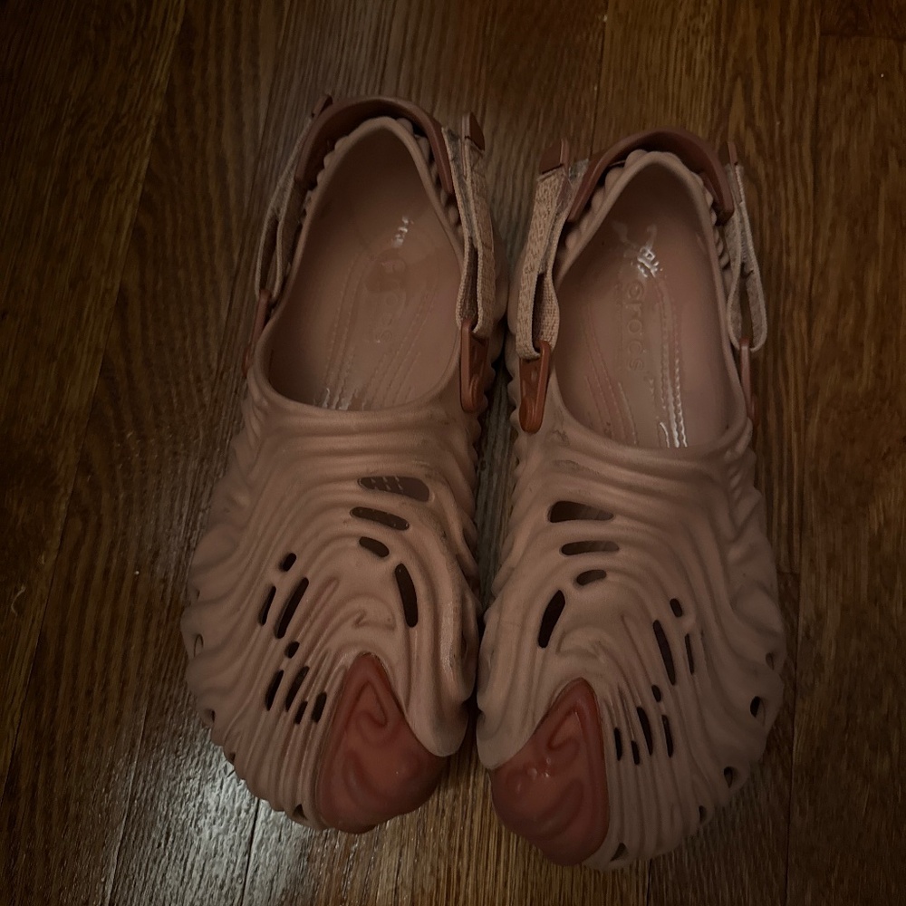 Bembury x CROCS
